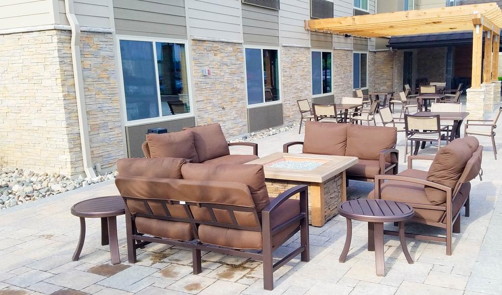 Country Inn & Suites By Radisson, St Cloud West, Mn Saint Cloud Exterior foto
